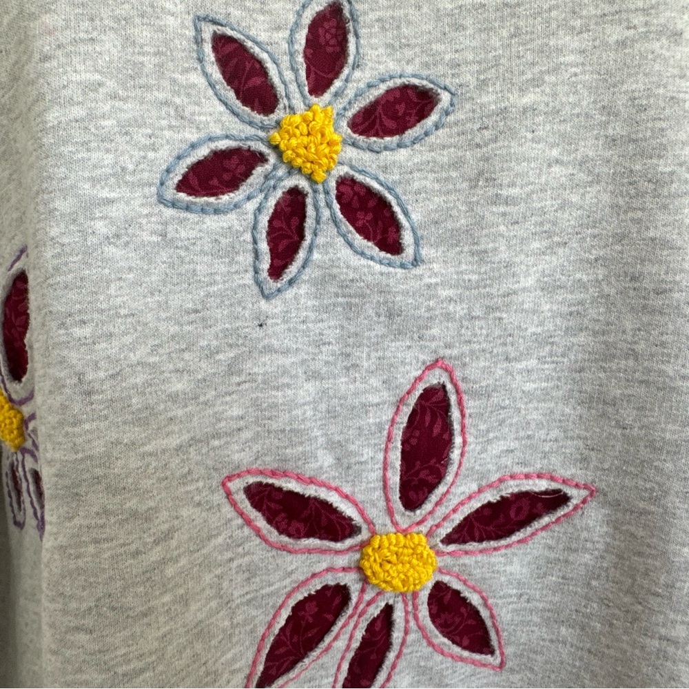 Boho Cottagecore Hand Embroidered Floral Sweatshirt One of a Kind Women’s L - Picture 4 of 10
